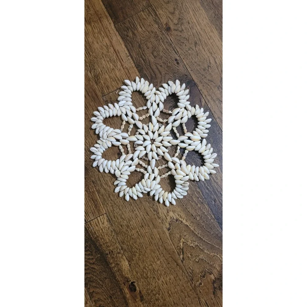 Vtg Seashell trivet Doily Coastal handmade 9 1/4